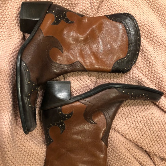 Stuart Weitzman cowboy boots 👢 yee-haw! 🐎 - Picture 3 of 6